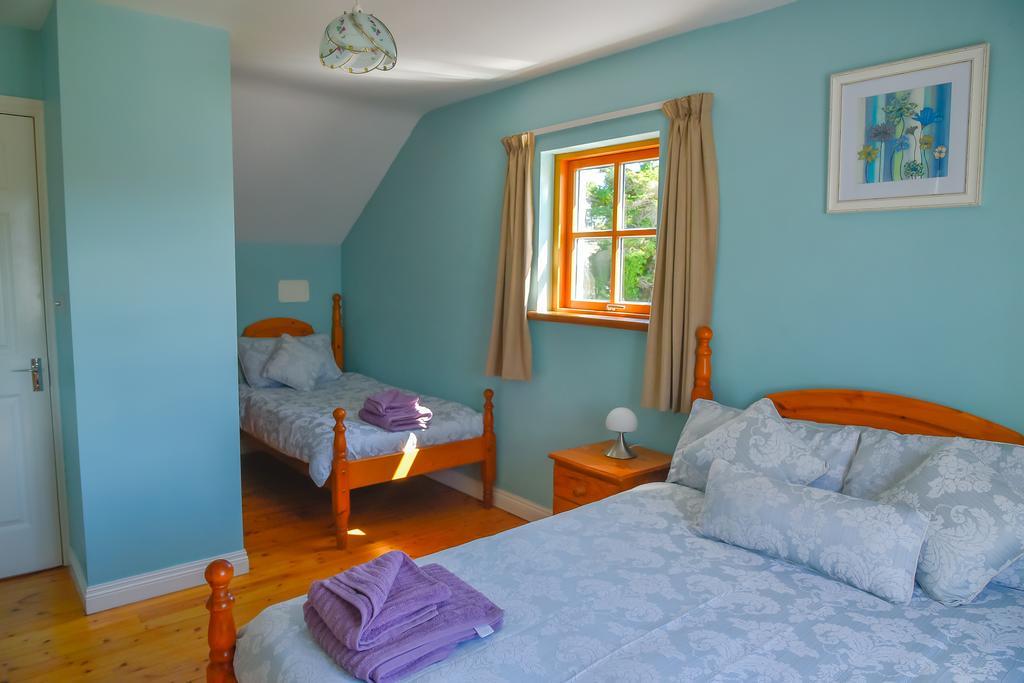 Achill Sound Achill Cottages מראה חיצוני תמונה
